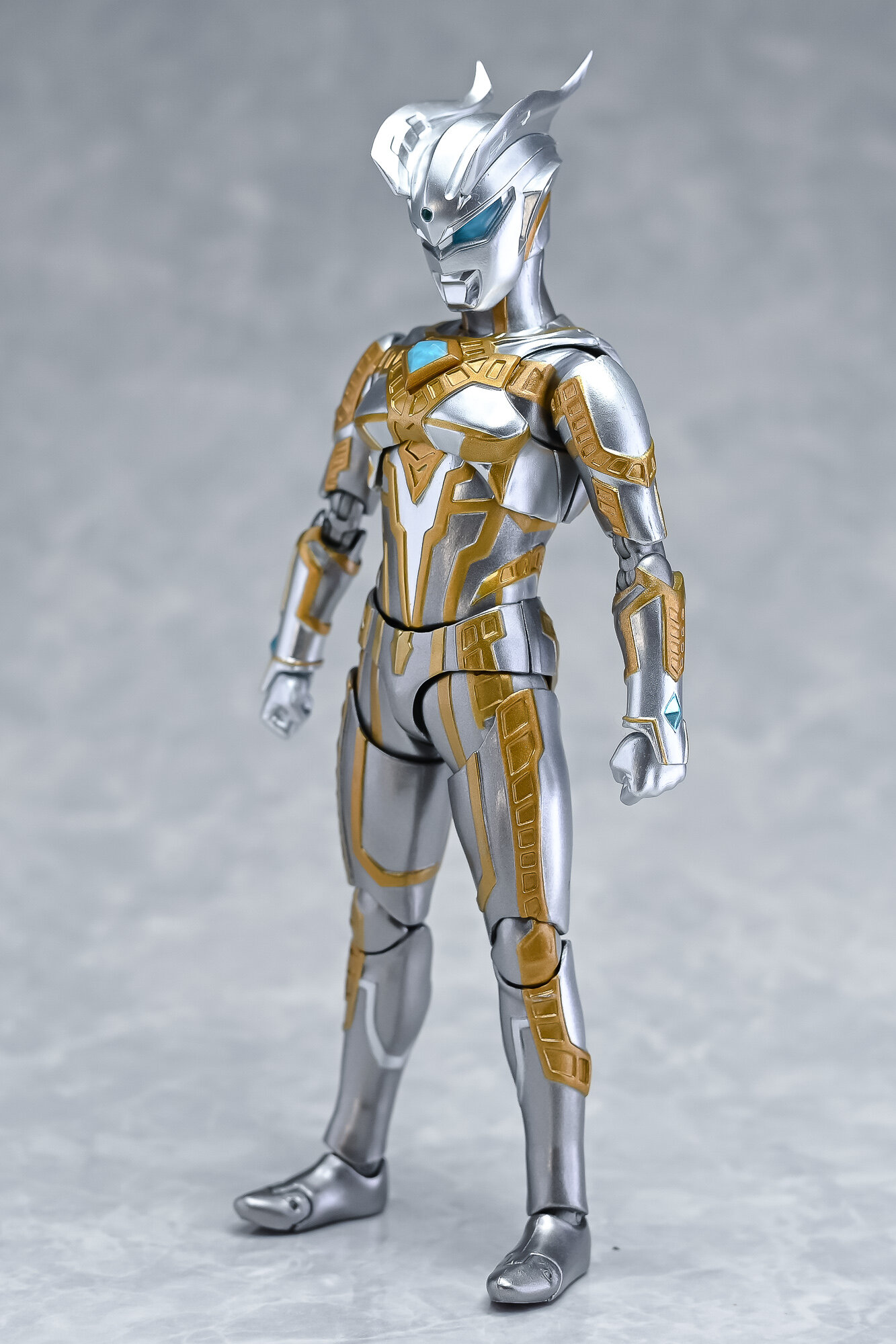 レビュー】S.H.Figuarts ウルティメイトシャイニングウルトラマンゼロ