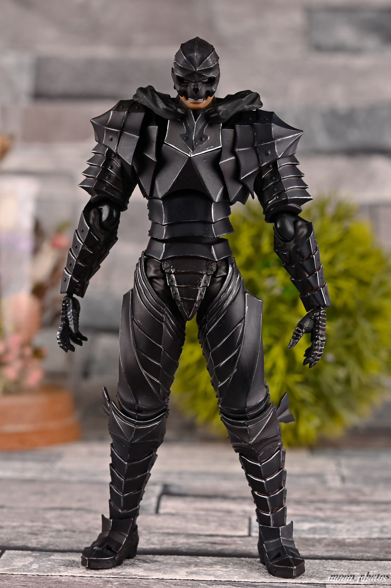 figma ガッツ　狂戦士の甲冑　リペイント　髑髏 figma ガッツ 狂戦士の甲冑ver. リペイント髑髏エディション