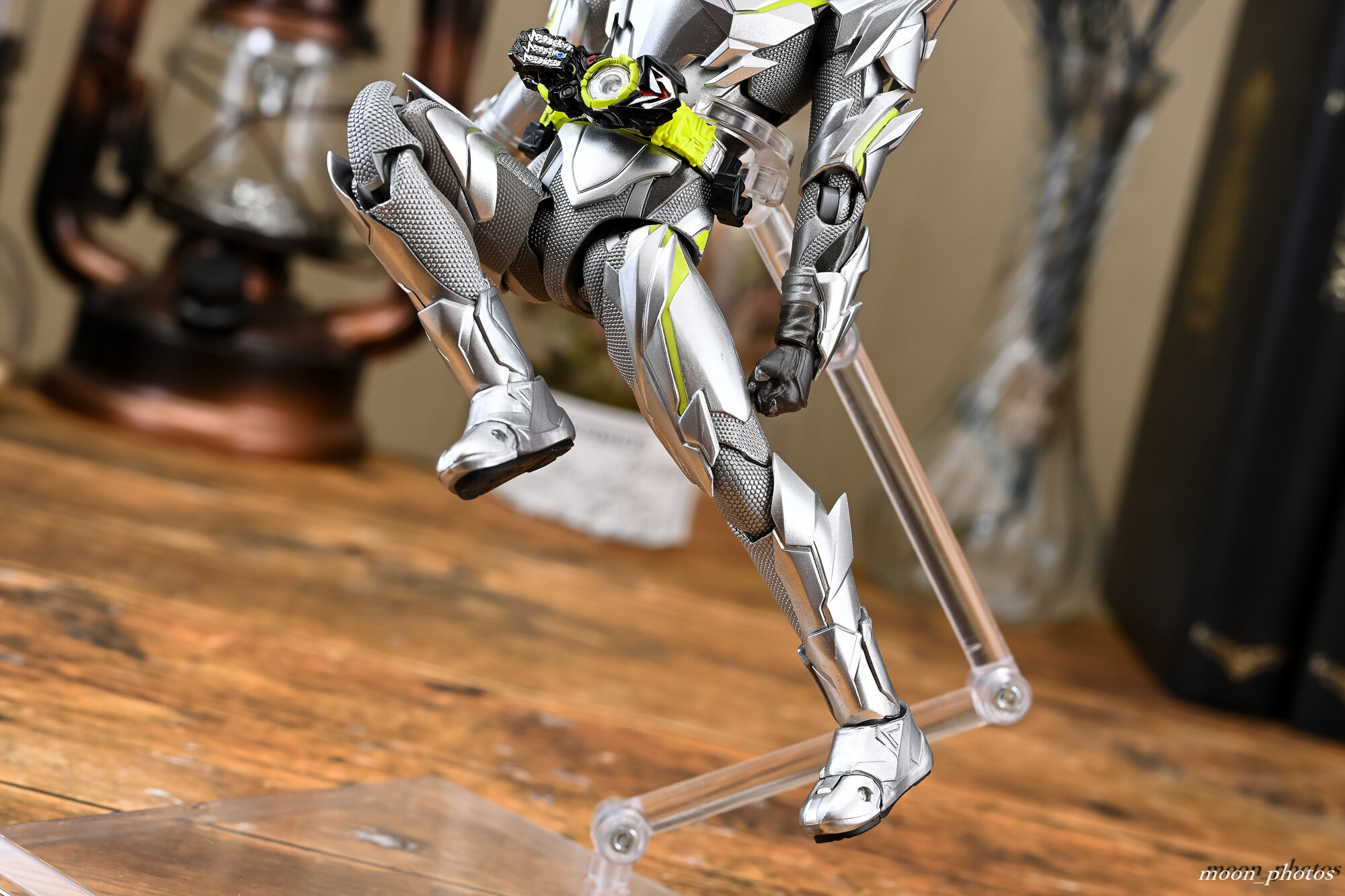 レビュー】S.H.Figuarts 仮面ライダーゼロワン メタルクラスタホッパー