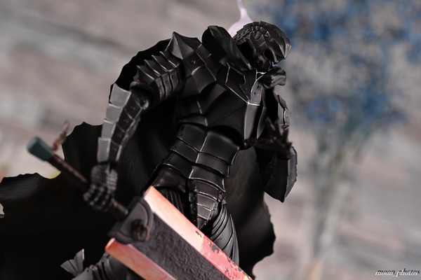 figma ベルセルク ガッツ 狂戦士の甲冑ver. リペイント髑髏エディション Amazon.co.jp: figma ベルセルク ガッツ 狂戦士の甲冑ver