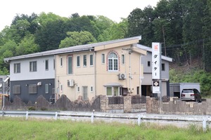 センレザーワークス外観