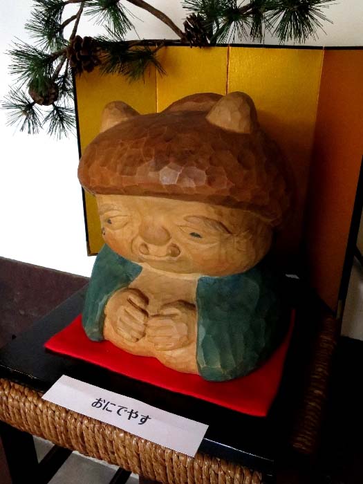 岩崎裕司さん 笑刻家 のパロディー木彫り作品展 何年か前 京都であったのを見たものです せき仙人メモ写真記