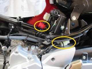 ３ ホンダクロスカブja10カバー外し手順 ホンダ クロスカブ カスタム