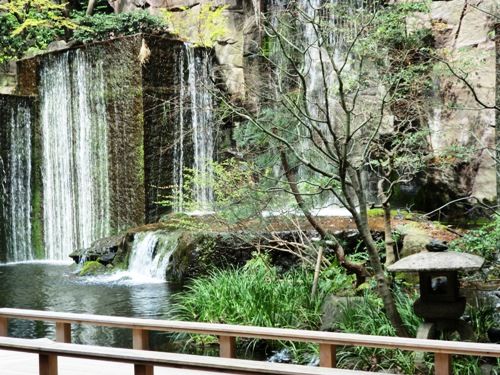 目黒雅叙園の中庭