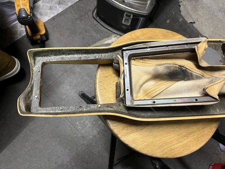 wk278_remove_side_break_boots