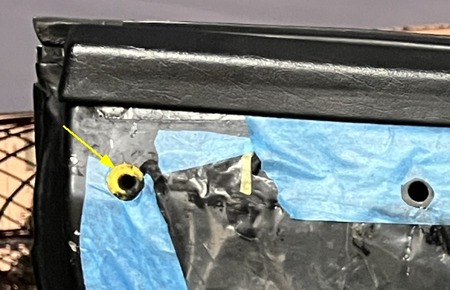 wk271_check_door_inner_panel_clip_metal2