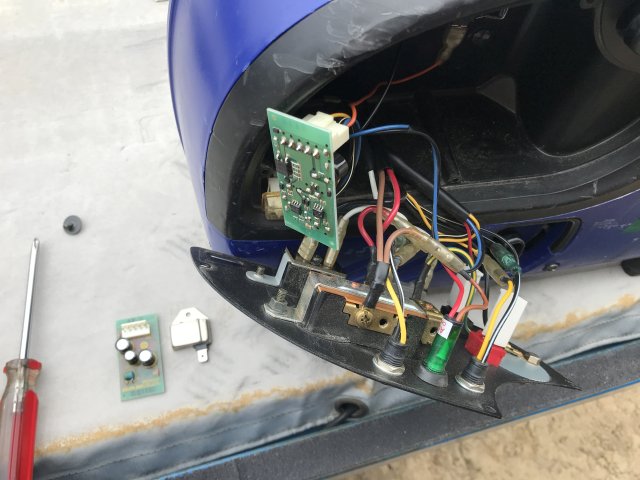 マイブラ発電機の修理1 : ☆ヒストリックカーライフ