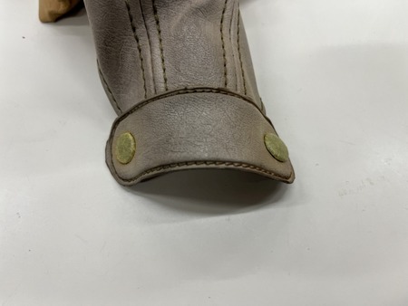 wk278b_cleaning_side_break_boots2