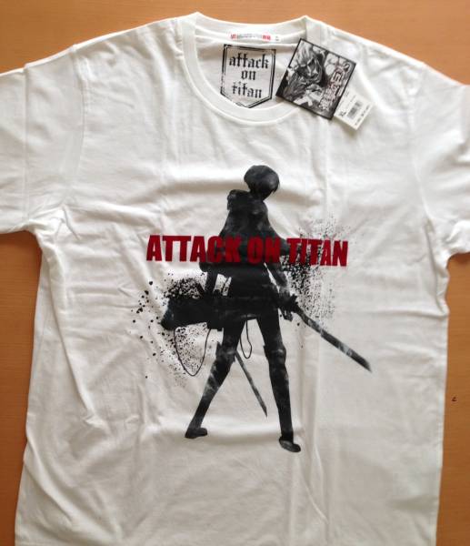 落札速報 進撃の巨人 ユニクロのコラボtシャツが高値 ヤフオクカウントダウン 仮 落札速報 進撃の巨人 ユニクロのコラボtシャツが高値 ヤフオクカウントダウン 仮