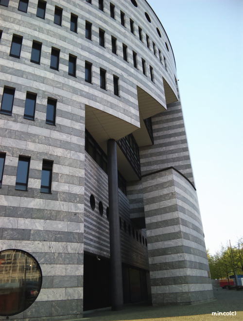 Bis 国際決済銀行 また 行きたいな