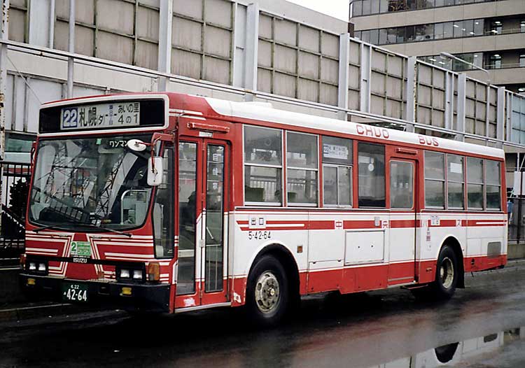 北海道中央バス 札22あ4264 S Elega Express別館 検修詰所