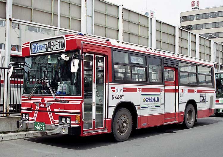 北海道中央バス 札22あ4497 S Elega Express別館 検修詰所