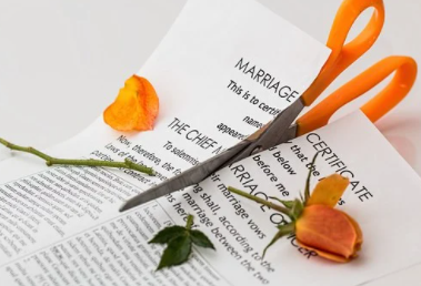 結婚