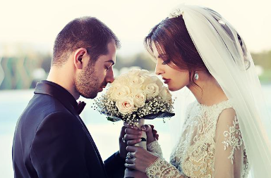 結婚