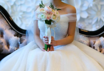結婚