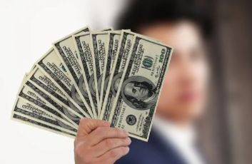 お金