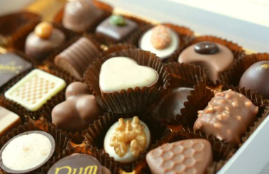 チョコ