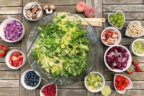 salad-2756467_640