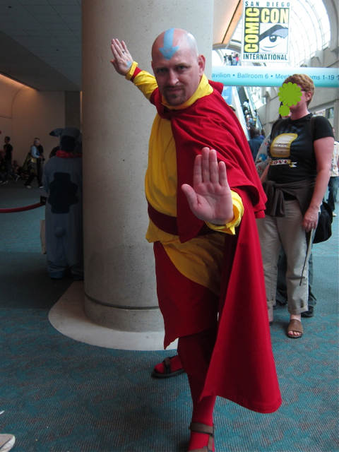 SDCC_cos_22