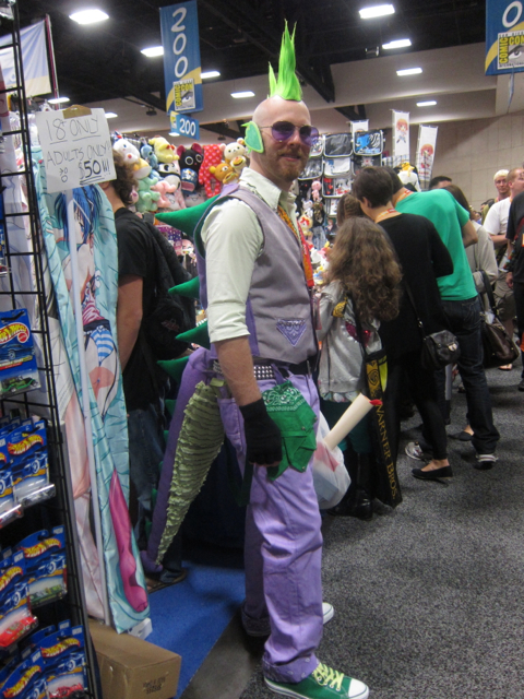SDCC_cos_40