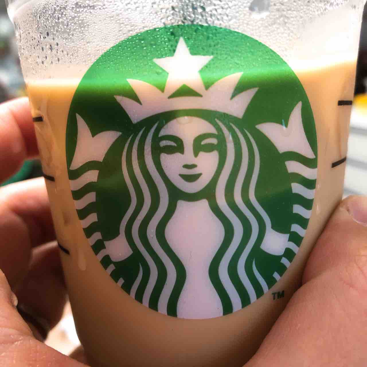 福山市 スターバックス福山多治米店 で初ドライブスルーでコーヒー購入 自由気ままにやるブログ