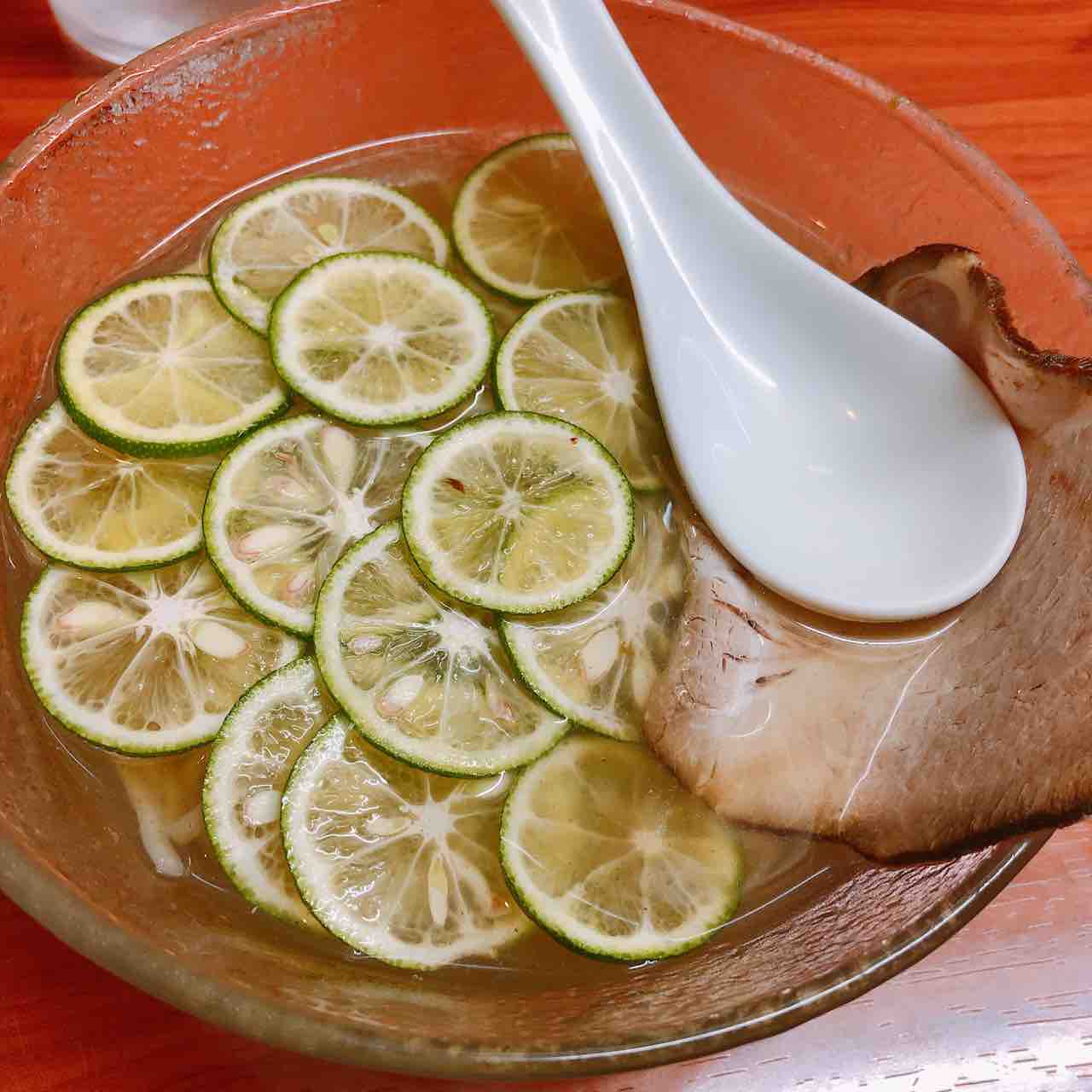 福山市延広町 こばやしらーめん でサッパリとしたすだちラーメン 自由気ままにやるブログ 福山市延広町 こばやしらーめん でサッパリとしたすだちラーメン 自由気ままにやるブログ