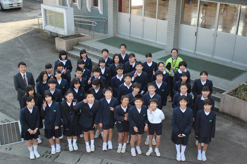 ６年生卒業記念下敷き用写真撮影 Spirit 川内小魂