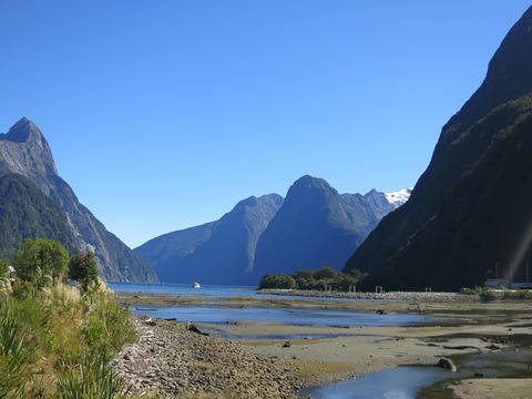 milford-sound-109918_1920
