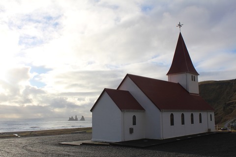 iceland-1042408_1920