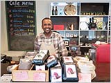 エチオピアンコーヒーハウスに寄る