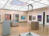 雨の日の作品展会場