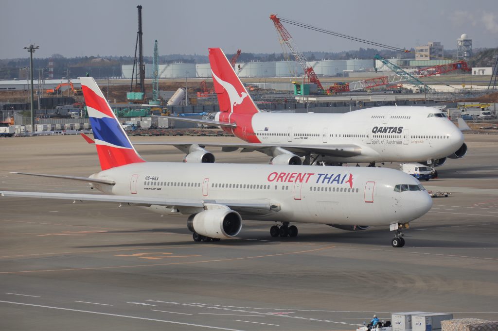 珍客 オリエントタイ航空 お星様のなんでも探検