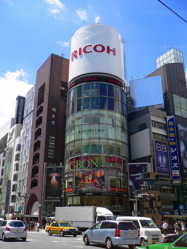 銀座４丁目 お星様のなんでも探検