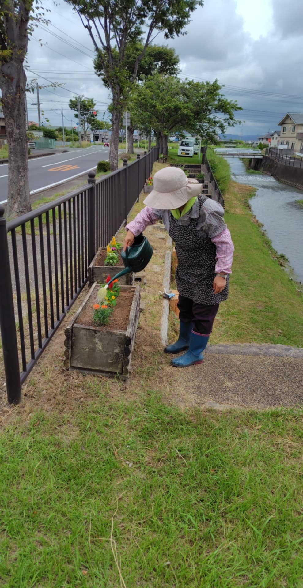 3fc98ef8-63ee-48c9-99cc-cd6054ceb0fd