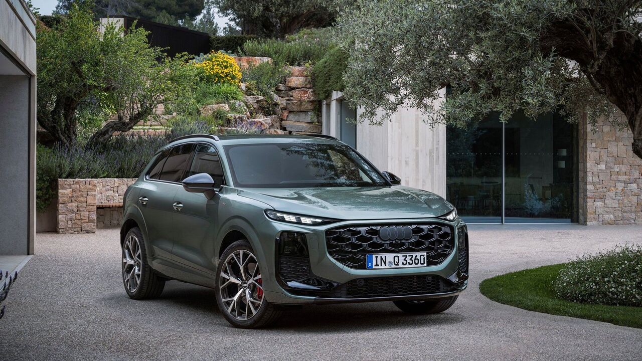 2026 Audi Q3 のフロント 3/4 ショット