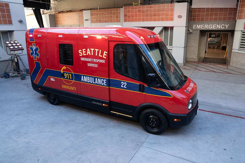 할리우드 세트장에 사용된 전기 구급차