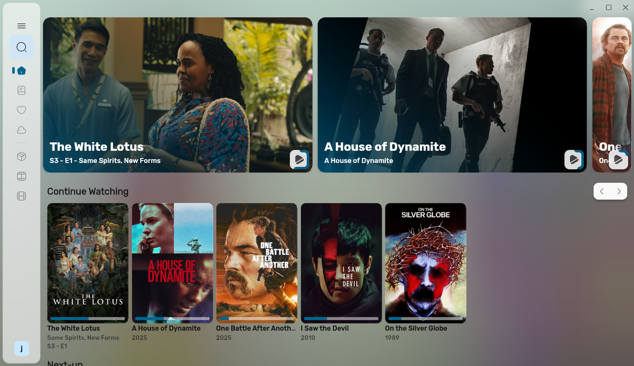 Jellyfin サーバー上でいくつかの番組や映画を表示する Fladder デスクトップ アプリ。