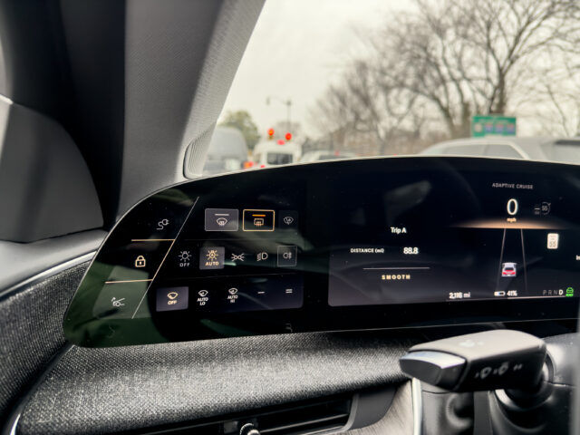 Lucid Air 조명 및 잠금 장치