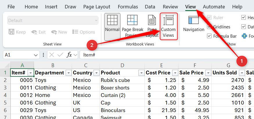 Excel の[表示]タブの[カスタム ビュー]ボタンが選択されています。