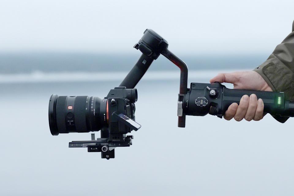 Sony의 A7 V는 선명한 영상을 촬영할 수 있지만 경쟁업체에 맞설 수는 없습니다. 