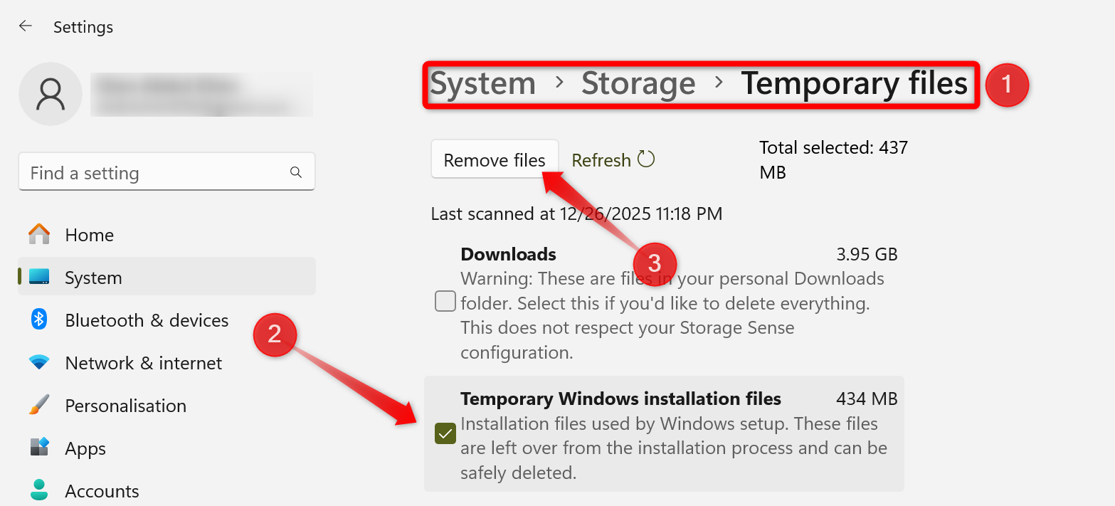 Windows のストレージ設定で Windows 一時インストール ファイルを削除します。