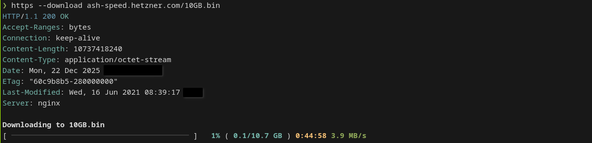 ターミナル ウィンドウには、ファイルをダウンロードしている HTTPie が表示され、HTTP ヘッダーと進行状況バーが表示されます。