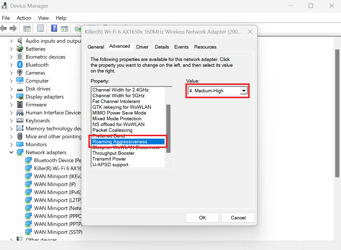 デバイス マネージャーでネットワーク アダプターのプロパティを開いた Windows 11 のスクリーンショット。ローミングの攻撃性と中程度の攻撃性は赤色で強調表示されます。 