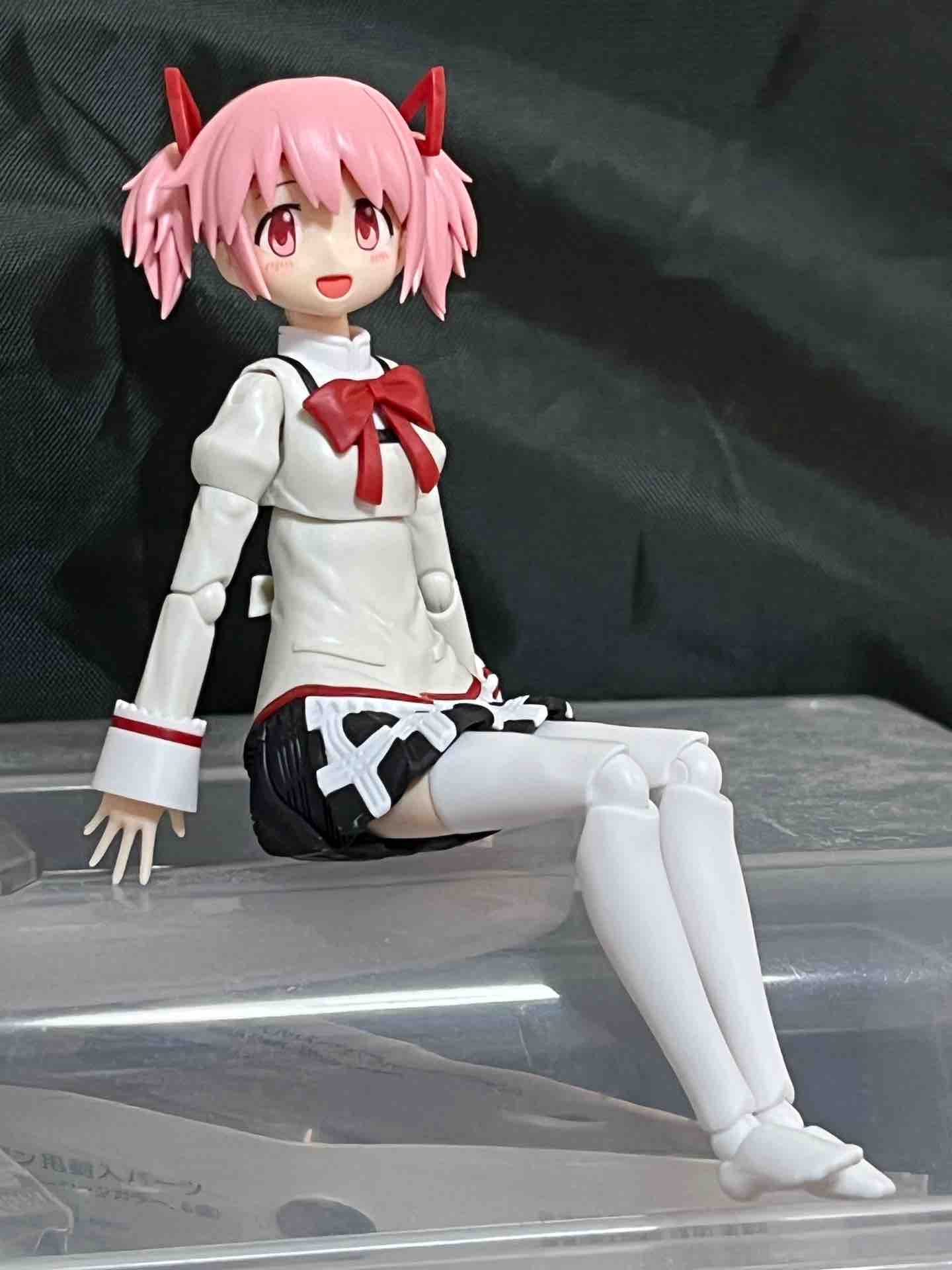 30MP 鹿目まどか（制服Ver.）② 座らせてみたり : ryoshiお父さんの