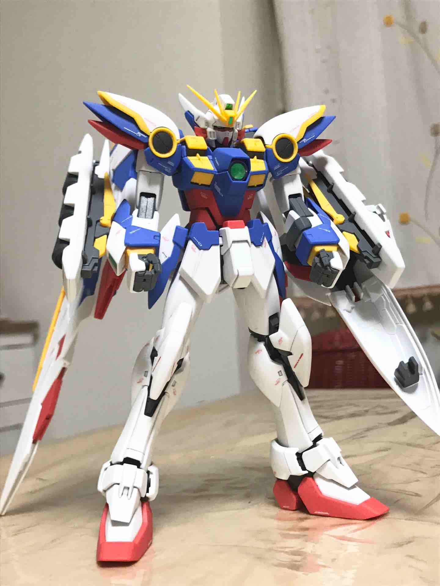 MG ウイングガンダムEW版①まとめレビュー : ryoshiお父さんのガンプラ