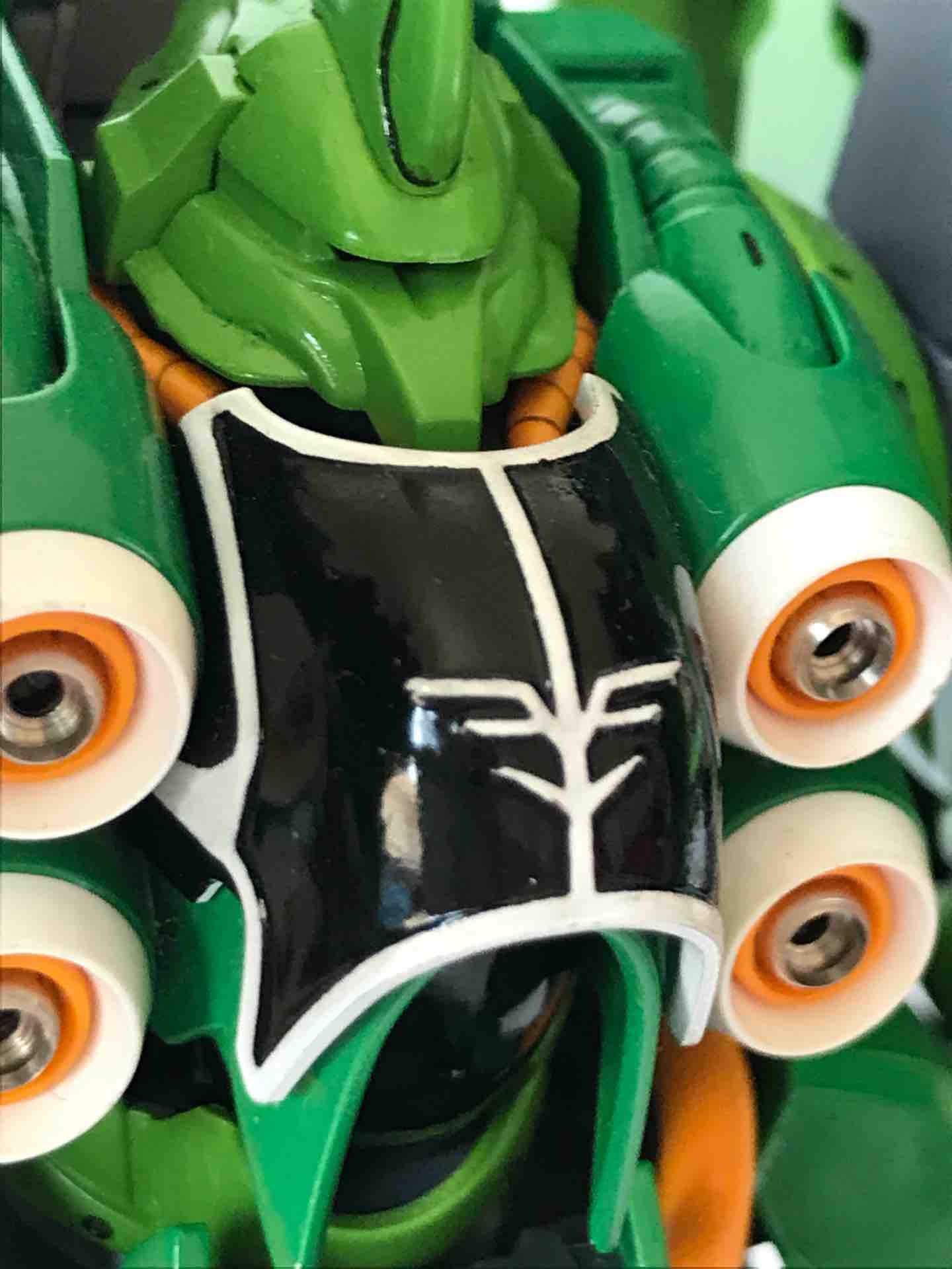 クシャトリヤ Hg エングレービングの塗装のコツ Ryoshiお父さんのガンプラレビュー クシャトリヤ Hg エングレービングの塗装のコツ Ryoshiお父さんのガンプラレビュー