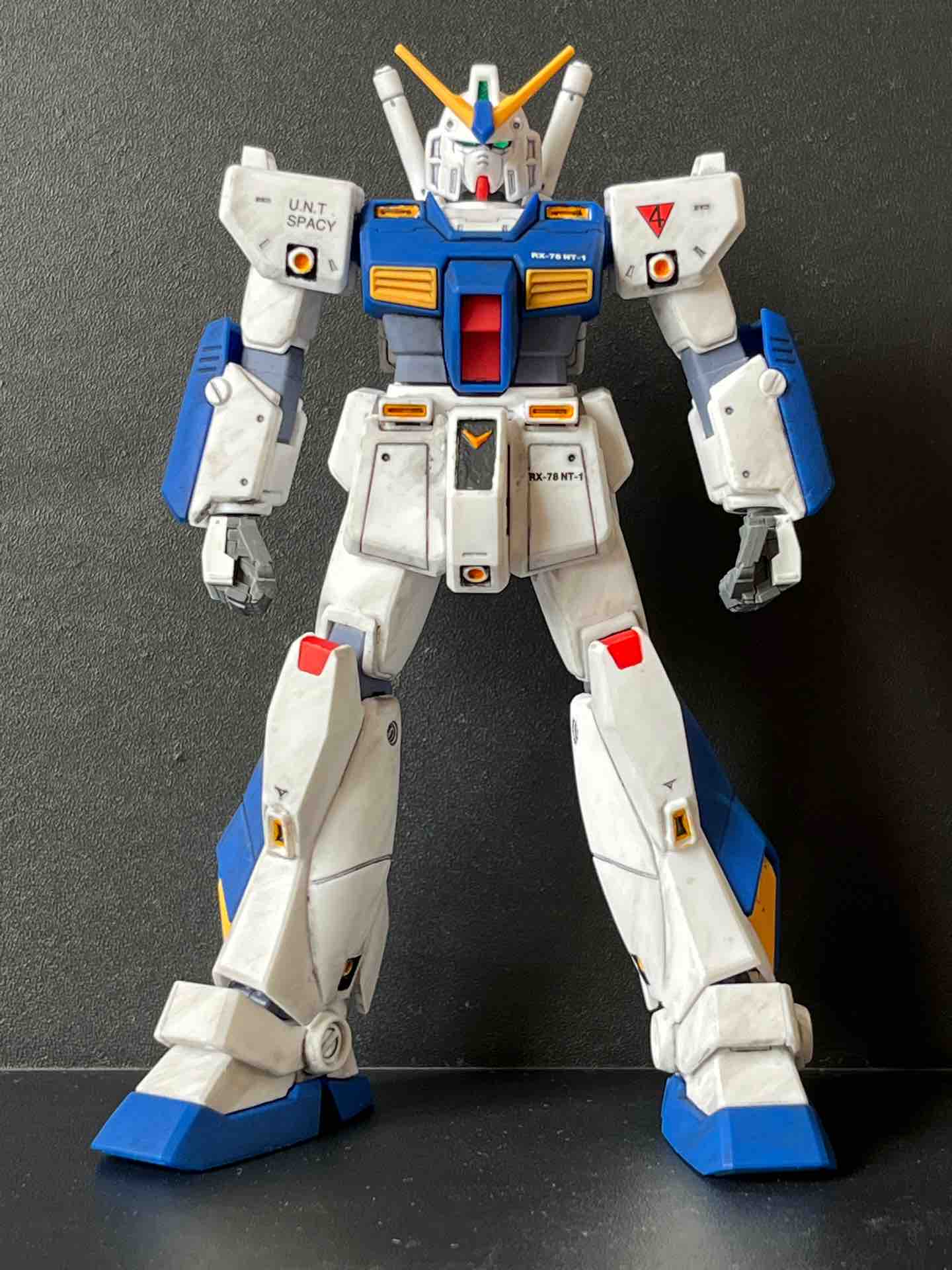 HG ガンダムNT-1（アレックス）⑧おやすみアル : ryoshiお父さんの