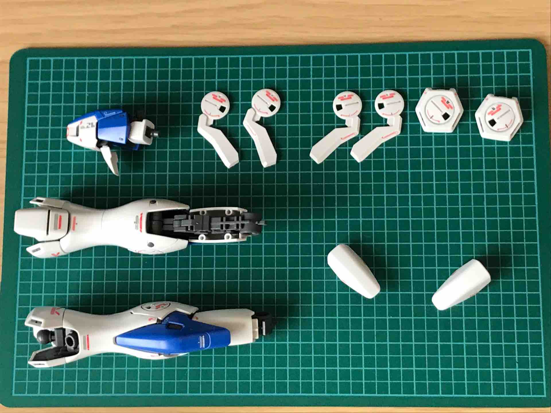 Mg V2ガンダムver Kaを作る デカール貼りその2 Ryoshiお父さんのガンプラレビュー