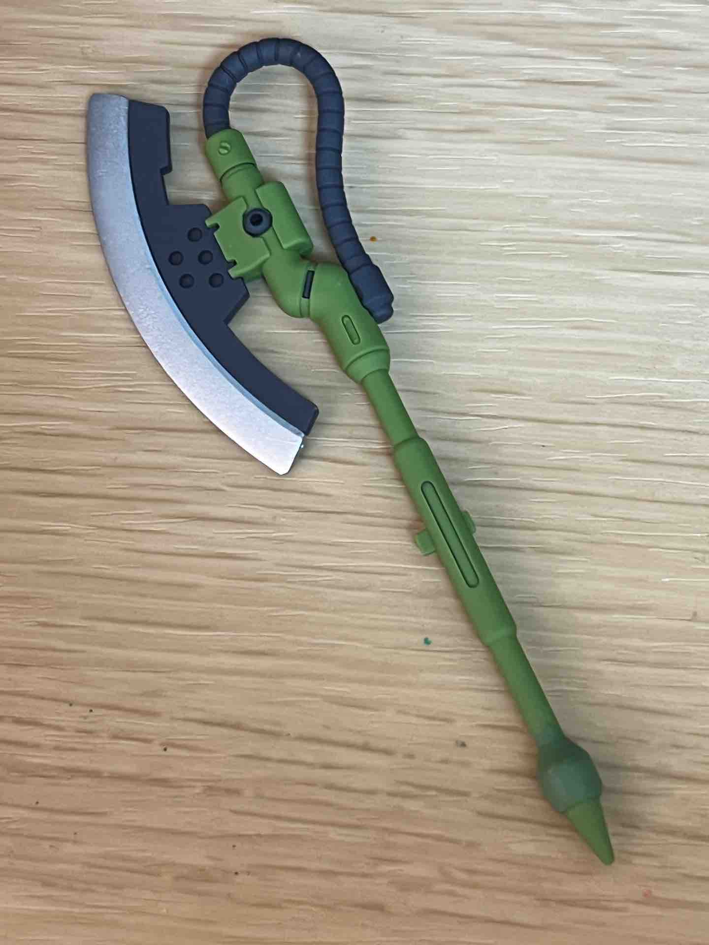 RE100 ザクⅡ改（FZ）⑱ ヒートホークの塗装 : ryoshiお父さんの