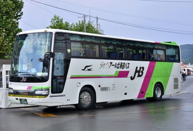 ジェイ・アール北海道バス 1541 : 今日もどこかへ行こう。